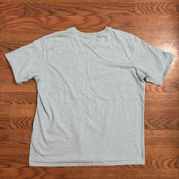 Carhartt shirt - Picture 3 of 3